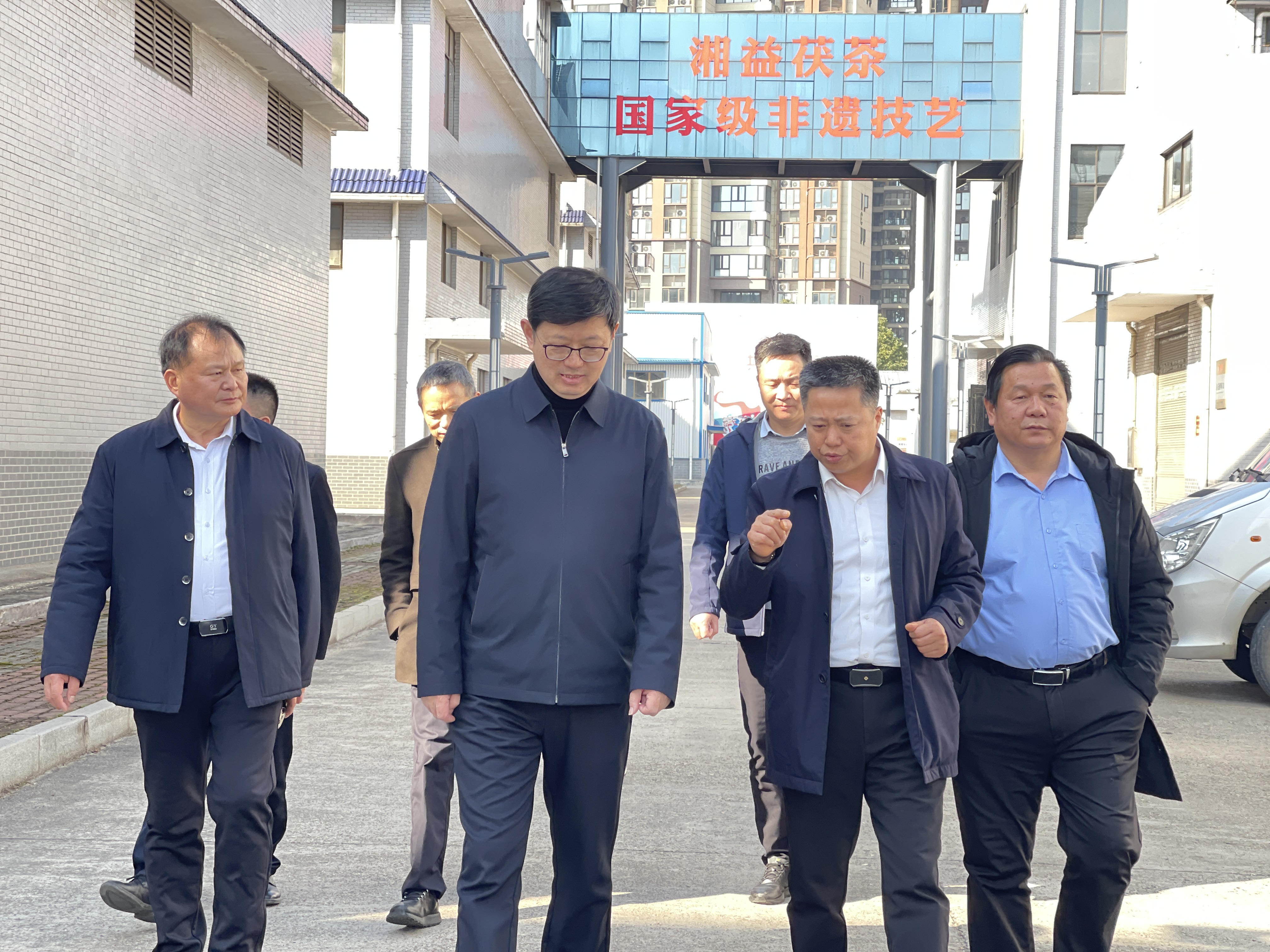 省貿(mào)促會副會長羅專一行到訪益陽茶廠調(diào)研出口工作